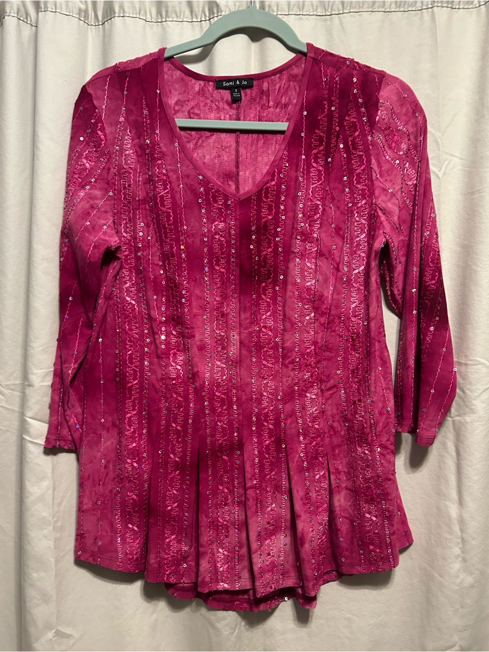 Sami & Jo Women's Hot Pink Sequin V-Neck Tunic